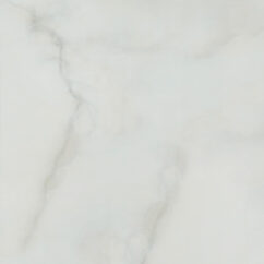 Paquete de 4 baldosas de vinilo autoadhesivas de mármol blanco roto de 30 x 30 cm, impermeables, laminadas, autoadhesivas, extraíbles, para baño, cocina, dormitorio, caravana.